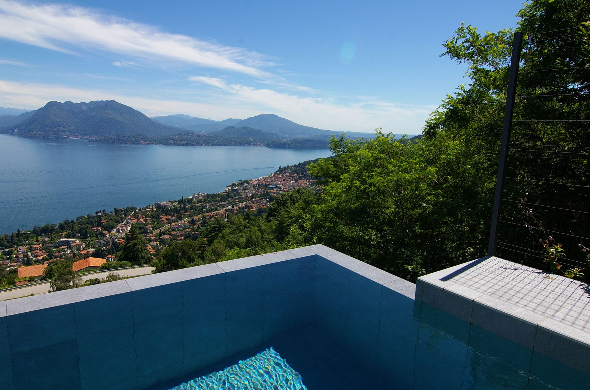 piscine verbano - sospesi nl blu (1)